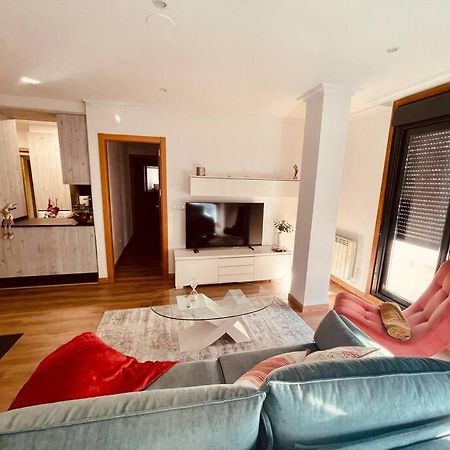 Apartamento Centrico Y De Diseno Con Parking Vigo Zewnętrze zdjęcie