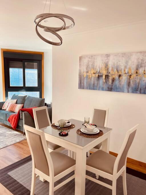 Apartamento Centrico Y De Diseno Con Parking Vigo Zewnętrze zdjęcie